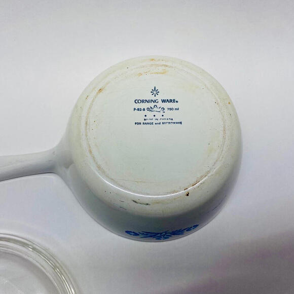 Vintage Corning Ware Pot with Lid - Picture 5 of 5